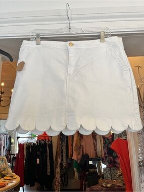 Lilly Pulitzer White Scalloped-Hem Mini Skirt Size 12